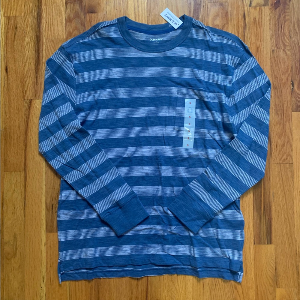 Old Navy blue striped long sleeve shirt size S
